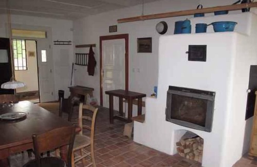 Vitezna Casa | Holiday home with a wine cellar