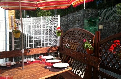 Mont-Dore Casa | Holiday home with 6 bedrooms, pool table, sauna, and foosbal, Villa Jumelia