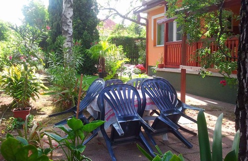 Balatonlelle Casa | Casa vacacional con terraza y barbacoa