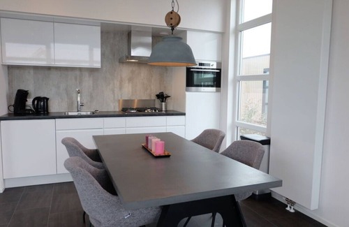 Olburgen Apartamento | Casa de vacaciones con lancha motora