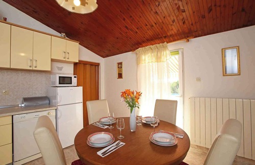 Ripenda Verbanci Casa | Holiday home with mounting Pool