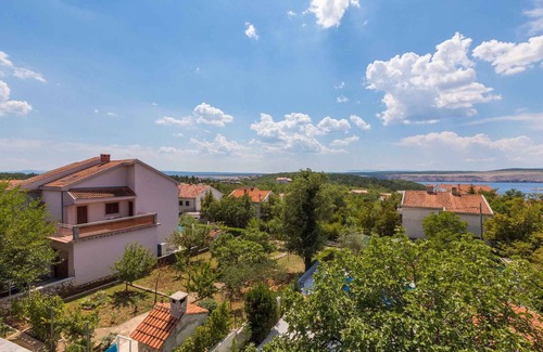 Jadranovo Casa | Casa vacacional con piscina exterior y 4 habitaciones