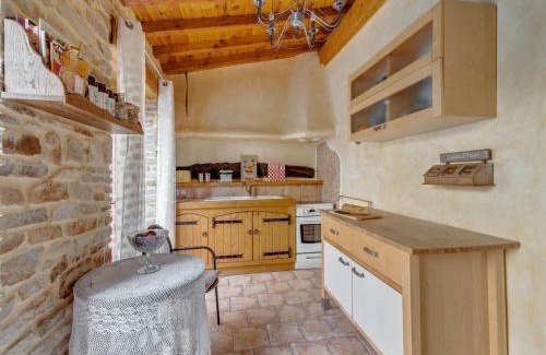 Cuxac-Cabardes Casa | Holiday home with pool in Cuxac-Cabardès