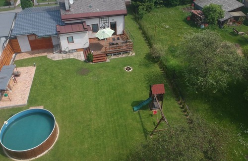 Vrchlabi Casa | Casa de vacaciones con piscina privada en Bohemian