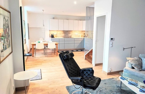 Treffiagat Casa | Holiday home with sauna 40m from the beach