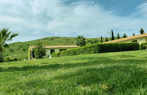 Cattolica Eraclea Casa | casas de vacaciones con piscina y jardín, cerca del mar y muy bien conectados .......