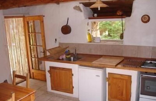 Sillans-la Cascade Casa | Holiday house Sillans la Cascade for 1 - 4 persons with 1 bedroom - Holiday home