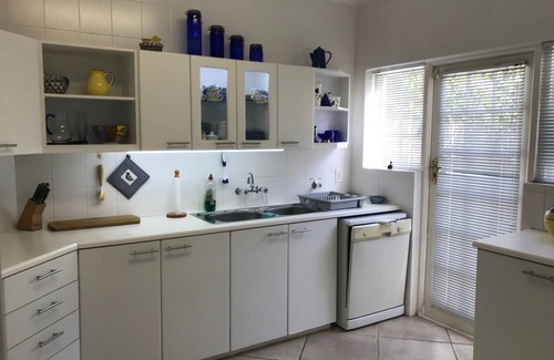 Trawal Casa | Casa, 4 P en un aparcamiento vigilado con piscina. Stellenbosch Ruta del Vino