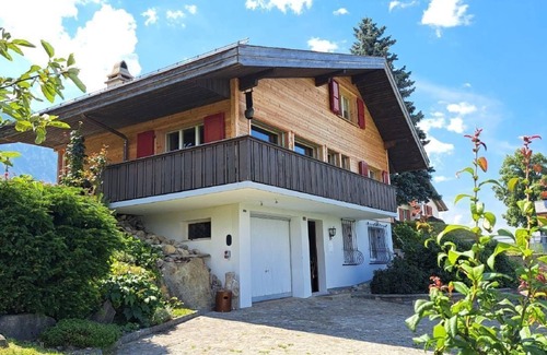 Aeschi bei Spiez Chalet De Esquí | Casa de vacaciones Aeschi b. Spiez para 1 - 5 personas con 3 dormitorios - Chalet de madera