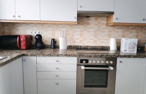 Playa de Arinaga Casa | Holiday house Arinaga for 1 - 8 persons with 4 bedrooms - Row house