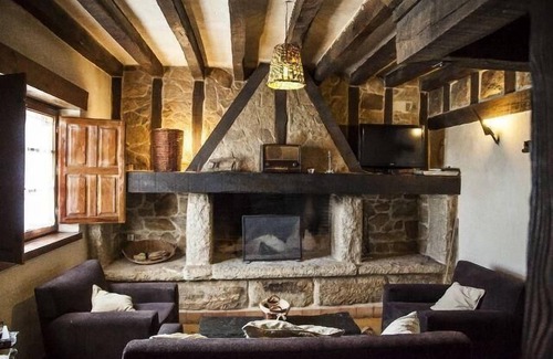 Bermellar Otro | Casa de vacaciones Bermellar para 1 - 16 personas con 8 dormitorios - Casa rural