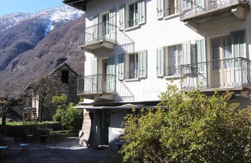 Brione Casa | Casa de vacaciones Brione para 1 - 12 personas con 6 dormitorios - Casa de vacaciones independiente