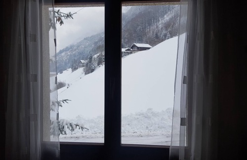 Emmetten Casa | Casa Daniela; magnífica vista al lago y chimenea, ideal para vacaciones familiares