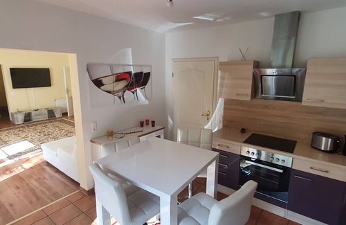 Fichtenwalde Casa | Holiday house Fichtenwalde, 160m², 2.5 BZ, 3SZ, WZ, dining room, kitchen, garden, VDSL