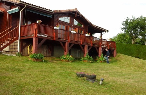 Moissac Chalet De Esquí | Casa de vacaciones en Moissac con WiFi