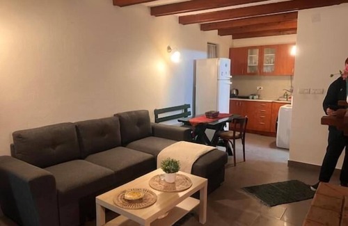 Smederevo Casa | Holiday House in Smederevo With City, Garden, and River Views