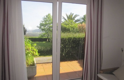 Meruelo Casa | Casa de vacaciones Infincavacations, zona tranquila, vistas panorámicas, jardín, mar y montañas