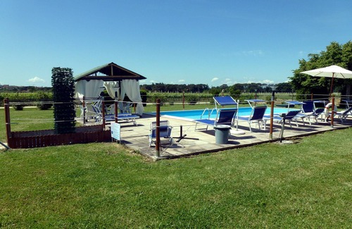 Torgiano Casa | Casa de vacaciones con piscina privada y toda jardín cerca de Asís. WI-FI