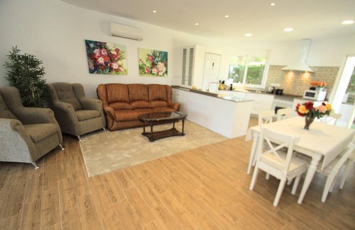 Miami Platja Casa | Holiday house Miami-Platja for 1 - 8 persons with 4 bedrooms - Holiday home