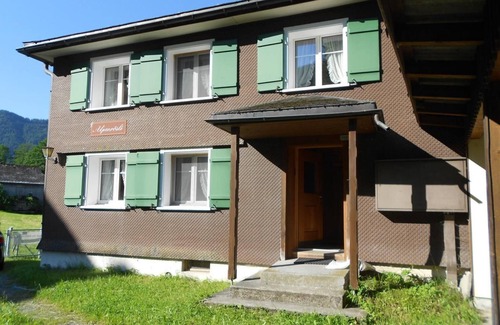 Nesslau-Krummenau Casa | Casa de vacaciones Nesslau para 1 - 9 personas con 4 dormitorios - Casa de vacaciones independiente