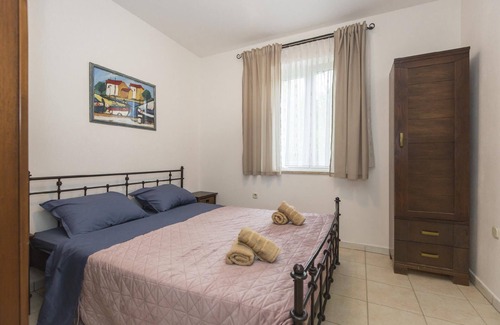 Presika Casa | Holiday house Presika for 1 - 6 persons with 3 bedrooms - Holiday home