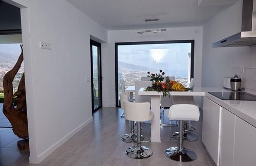 Las Cuevas Casa | Casa de vacaciones Santa Ursula para 1 - 7 personas con 4 dormitorios - Casa pareada