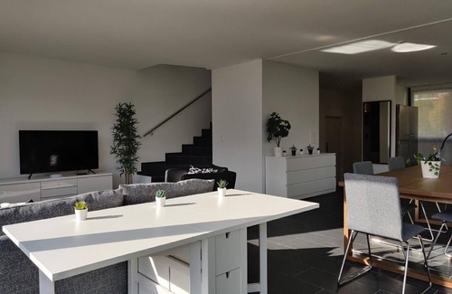 Ruetli Casa | Casa de vacaciones Sisikon para 1 - 4 personas con 2 dormitorios - Casa de vacaciones independiente