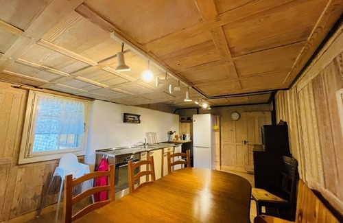 Sisikon Chalet De Esquí | Casa de vacaciones Sisikon para 1 - 10 personas con 4 dormitorios - Casa rural