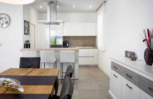 Slatine Casa | Casa de vacaciones Slatine para 1 - 12 personas con 6 dormitorios - Casa de vacaciones