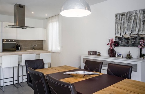 Slatine Casa | Casa de vacaciones Slatine para 1 - 12 personas con 6 dormitorios - Casa de vacaciones