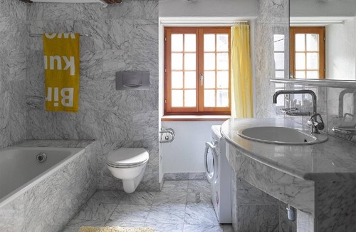 Soazza Casa | Casa de vacaciones Soazza para 1 - 8 personas con 4 dormitorios - Casa de vacaciones