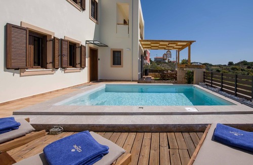 Chorafakia Casa | Holiday house Stalos for 1 - 8 persons with 4 bedrooms - Holiday home