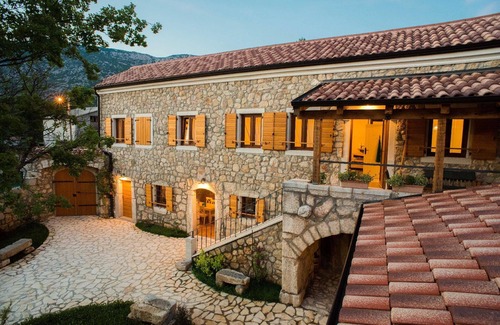 Tribalj Casa | Casa de vacaciones Tribalj para 1 - 6 personas con 3 dormitorios - Casa de vacaciones