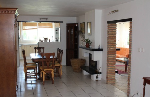 Estepona Casa | Casa de vacaciones con piscina privada y fantásticas vistas al mar.