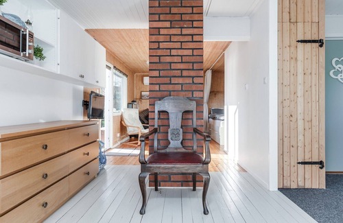 Hoviksnas Casa | Holiday house with sea views and private beach on Tjörn