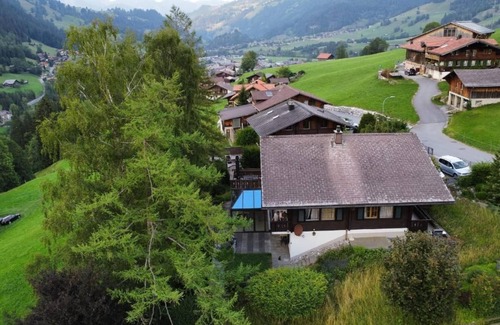 Zweisimmen Chalet De Esquí | Casa de vacaciones Zweisimmen para 1 - 13 personas con 5 dormitorios - Chalet de madera