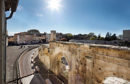 Arles City Centre Apartamento | Apartamento con vistas al Teatro Romano 2