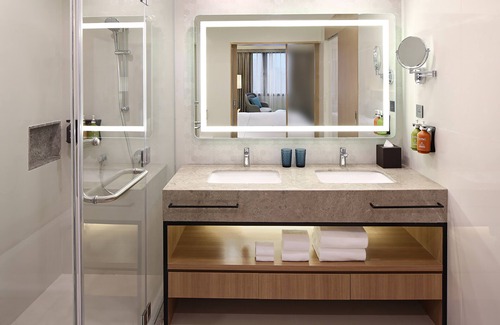 Mabolo Hotel | Holiday Inn Cebu City by IHG