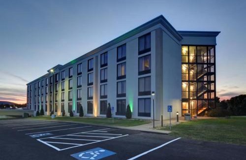 Verona Hotel | Holiday Inn Conference Center