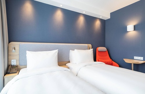 Antwerp Hotel | Holiday Inn Express Antwerp City Centre by IHG