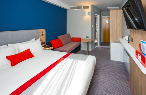 Burton on Trent Hotel | Holiday Inn Express Burton Upon Trent by IHG