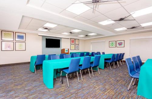 Northside Hotel | Holiday Inn Express Hotel & Suites Jacksonville-Blount Island by IHG