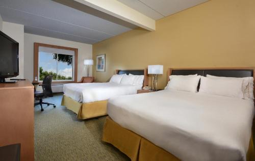 Archdale Hotel | Holiday Inn Express Hotel & Suites High Point South by IHG