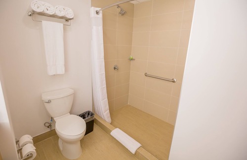 Managua Hotel | Holiday Inn Express Managua by IHG