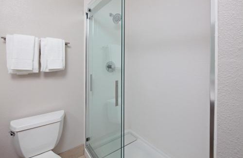 Magnesia Falls Cove Complejo | Holiday Inn Express & Suites Rancho Mirage - Palm Spgs Area by IHG