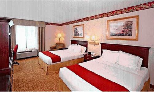 Winston - Salem Hotel | Holiday Inn Express Winston-Salem by IHG