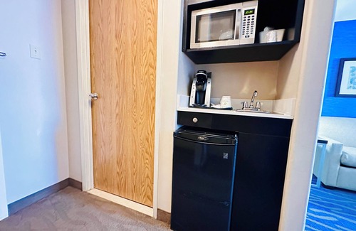 Regina Hotel | Holiday Inn Hotel & Suites Regina by IHG