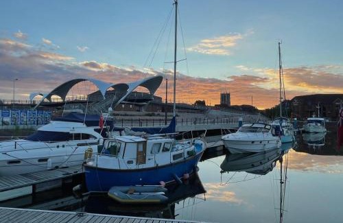 Hull Hotel | Holiday Inn Hull Marina by IHG