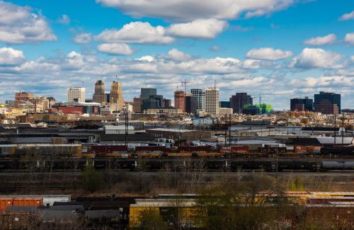 Newark Hotel | Holiday Inn Newark International Airport