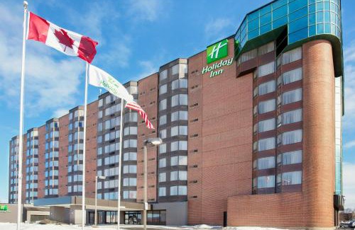 Cummings Hotel | Holiday Inn Ottawa East by IHG